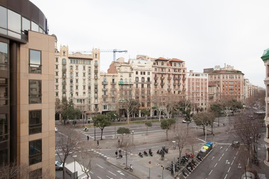 Diagonal Con Paseo De Gracia 2 Pax — Fotos 2